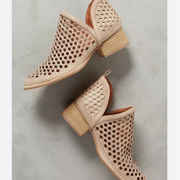 Jeffrey Campbell  Woman's Bolton Perforated Brown Leather Booties Size 8.5 - Picture 1 of 5